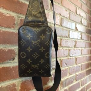 Louis Vuitton "Geronimos" CrossBody/ BumBag - RARE